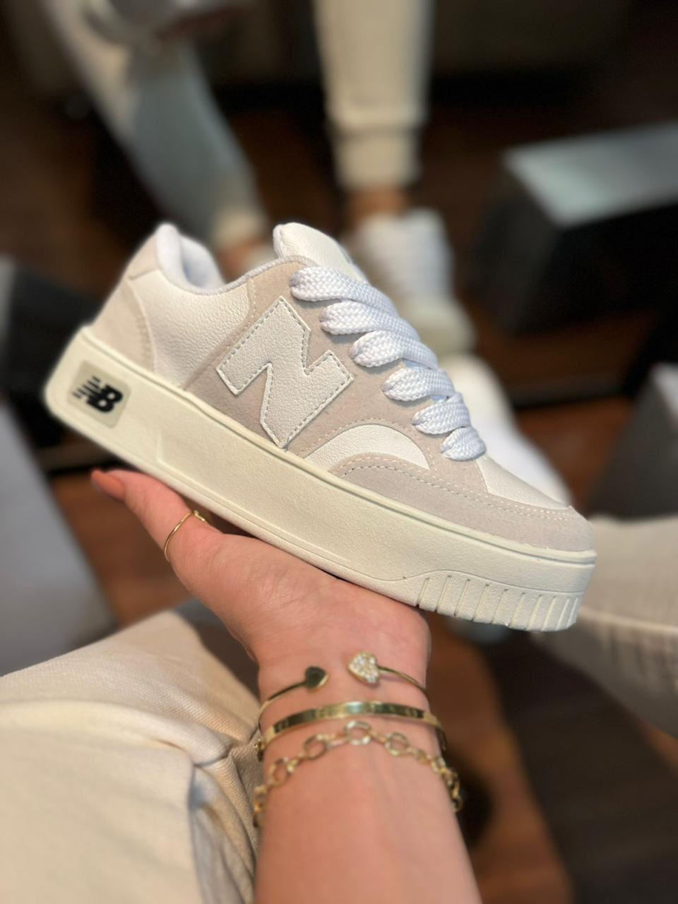 Tênis New Balance NEW - 34 ao 39